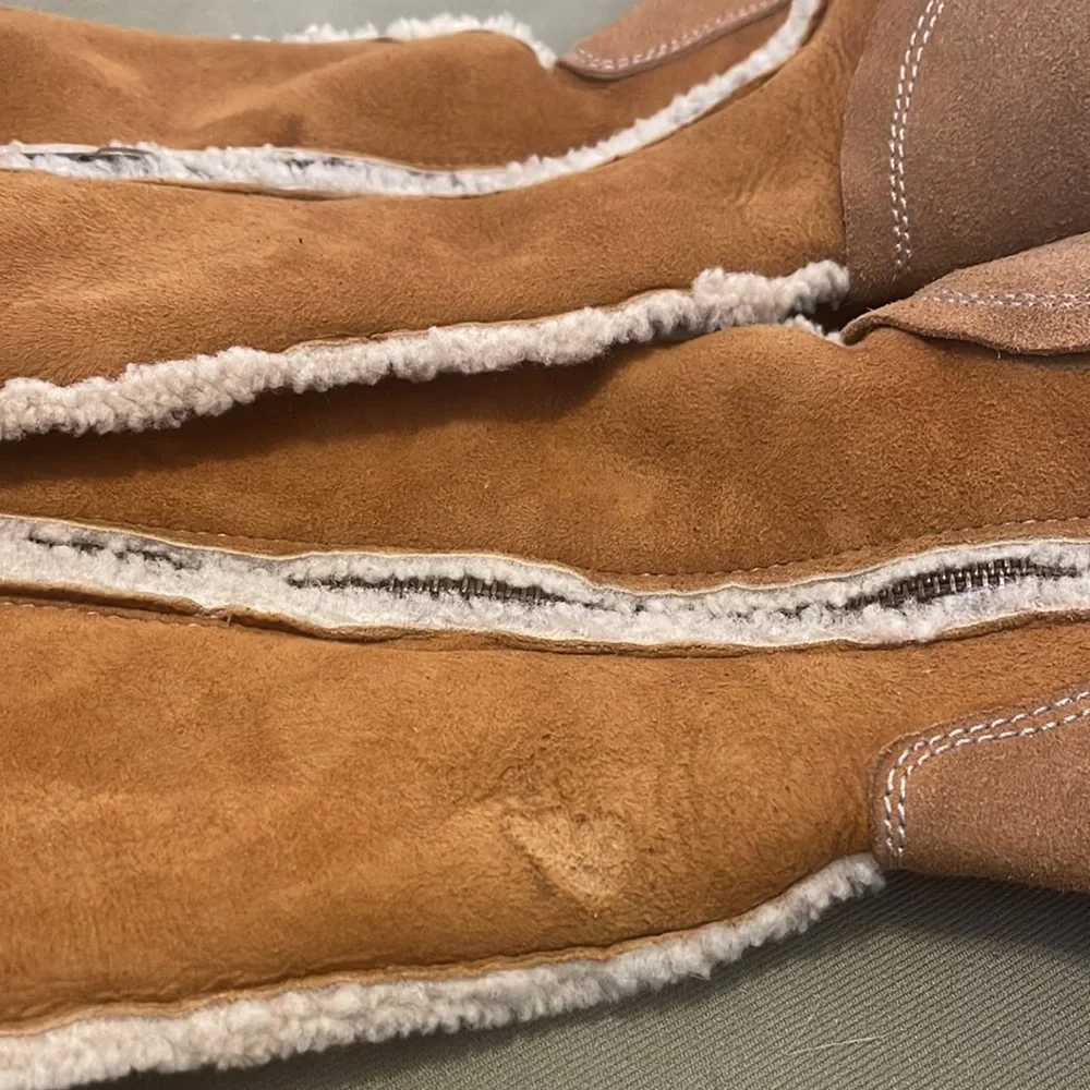 UGG  KOOLABURRA size 7” Leather womens boots fully  Sherpa lined - Picture 16 of 16